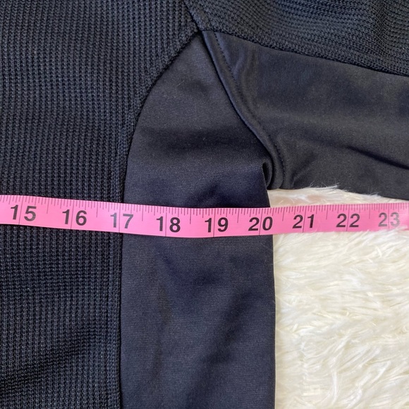 Women’s Spyder Half Zip Pullover Sweater Black Med - Picture 12 of 12